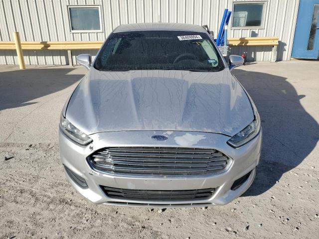 1FA6P0H76E5373633 - 2014 FORD FUSION SE SILVER photo 5