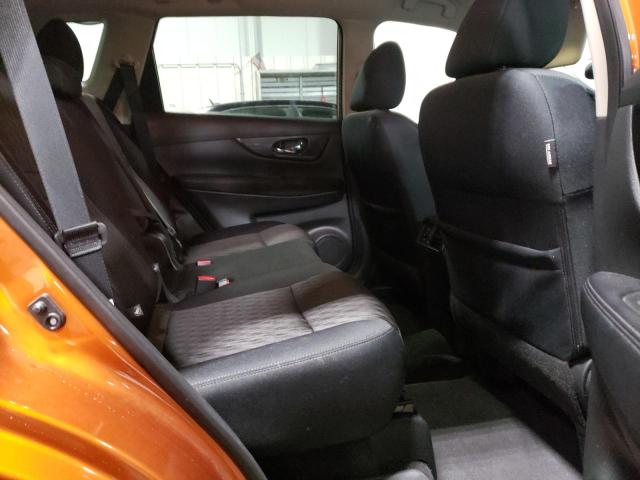 5N1AT2MV4JC700046 - 2018 NISSAN ROGUE S ORANGE photo 10