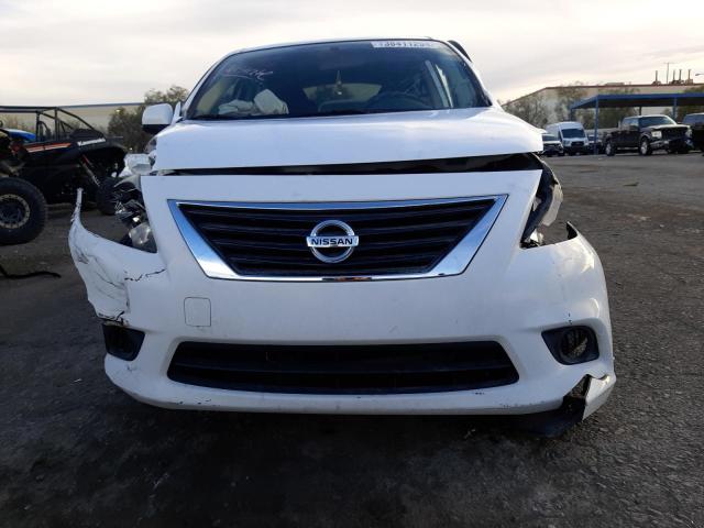 3N1CN7AP7CL857509 - 2012 NISSAN VERSA S WHITE photo 5