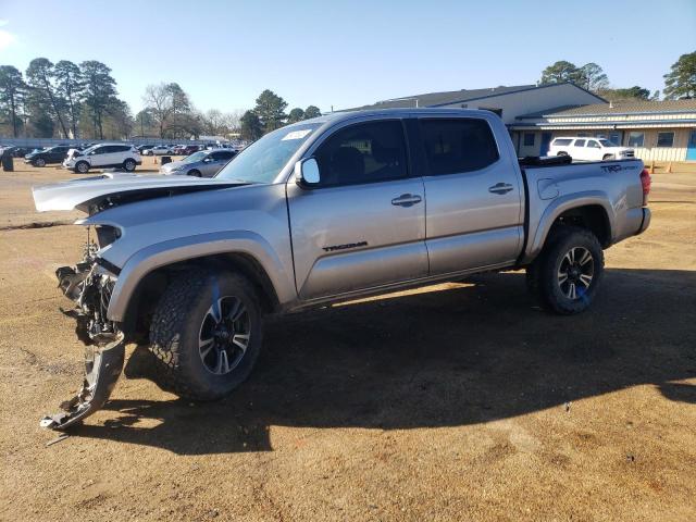 5TFAZ5CN0JX060819 - 2018 TOYOTA TACOMA DOUBLE CAB SILVER photo 1