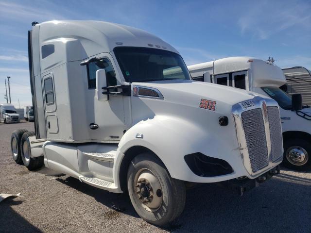 2016 KENWORTH CONSTRUCTI T680, 