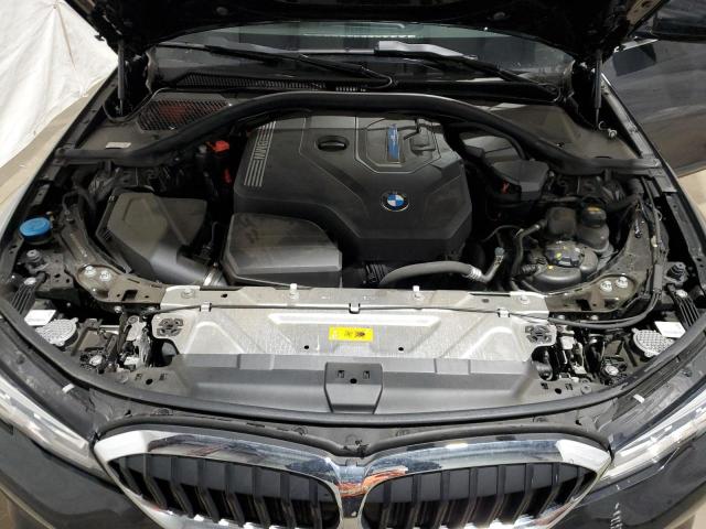 3MW5P9J0XN8C65832 - 2022 BMW 330XE BLACK photo 11