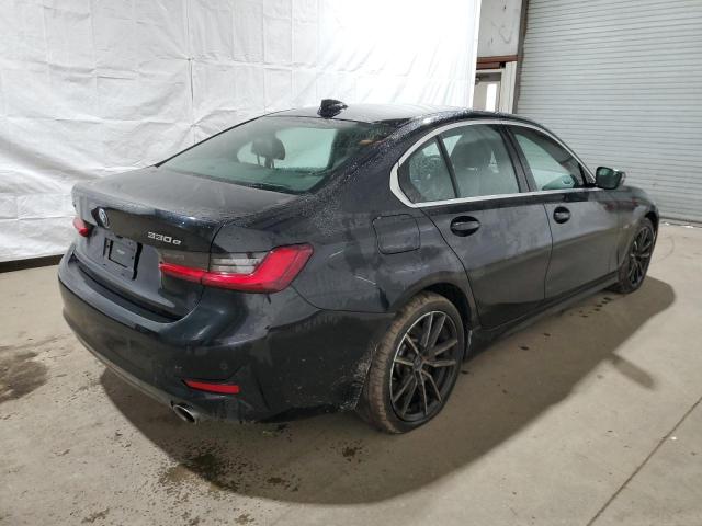 3MW5P9J0XN8C65832 - 2022 BMW 330XE Negro foto 3