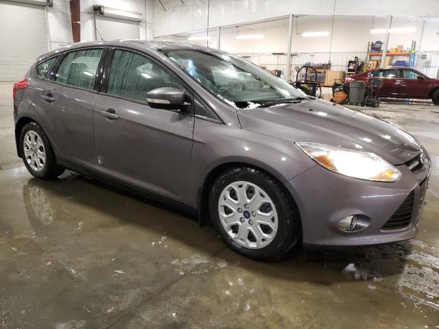 1FAHP3K22CL194232 - 2012 FORD FOCUS SE GRAY photo 4