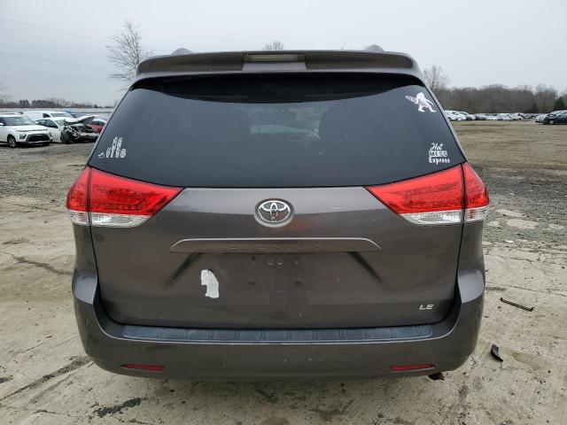 5TDKK3DC4DS342417 - 2013 TOYOTA SIENNA LE GRAY photo 6