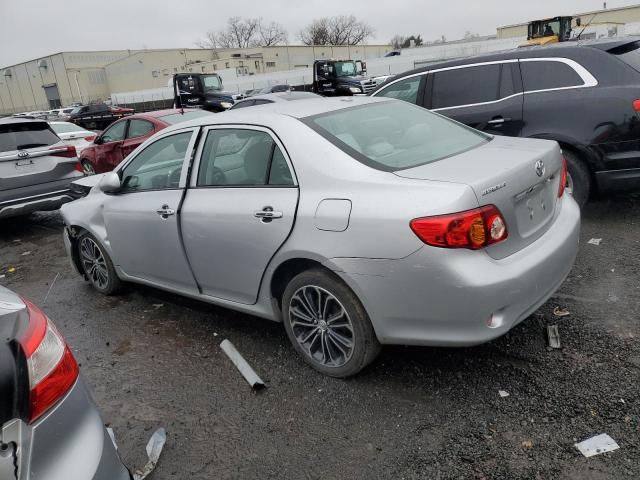 1NXBU4EE2AZ347795 - 2010 TOYOTA CORROLLA BASE SILVER photo 2