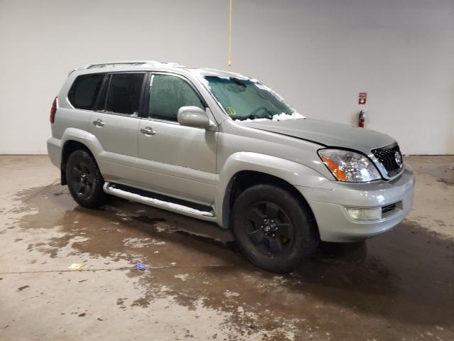 JTJBT20X850090947 - 2005 LEXUS GX 470 SILVER photo 4