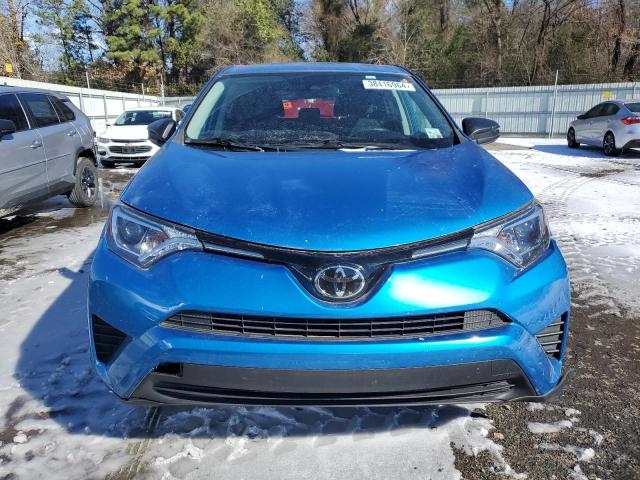 2T3ZFREV3JW438801 - 2018 TOYOTA RAV4 LE BLUE photo 5