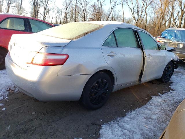 4T1BE46K29U264395 - 2009 TOYOTA CAMRY BASE SILVER photo 3