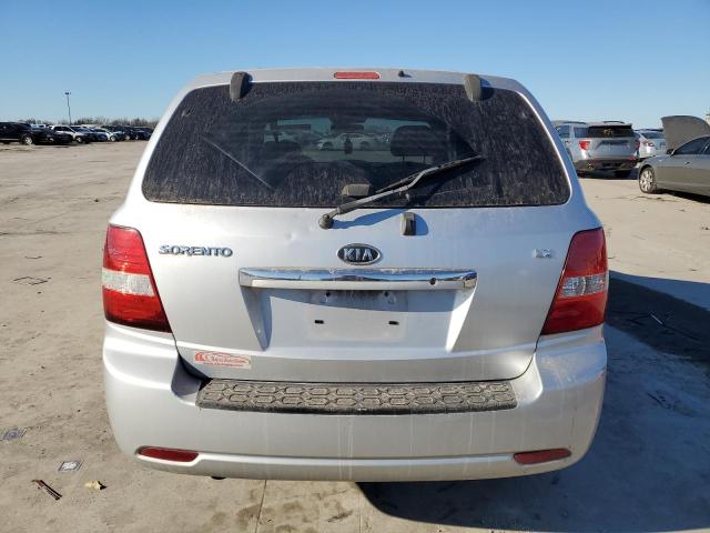 KNDJD735X85797218 - 2008 KIA SORENTO EX SILVER photo 6