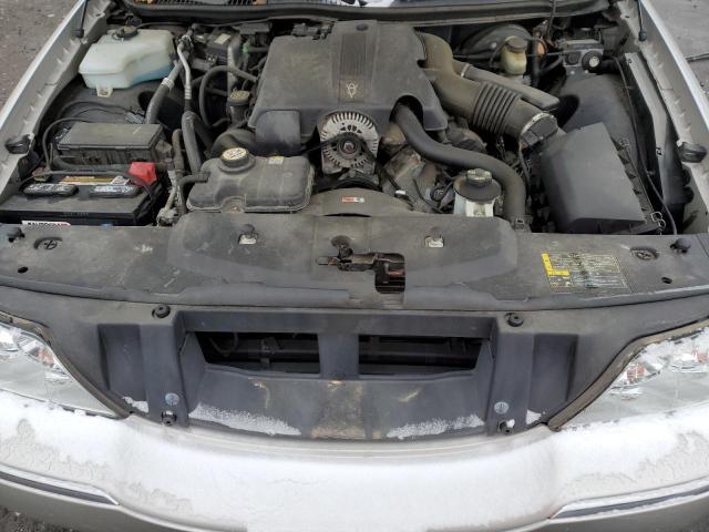 1LNHM81W34Y611717 - 2004 LINCOLN TOWN CAR EXECUTIVE SILVER photo 11