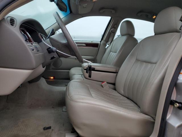 1LNHM81W34Y611717 - 2004 LINCOLN TOWN CAR EXECUTIVE SILVER photo 7