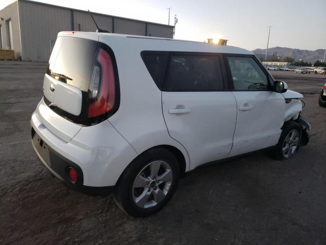 KNDJN2A2XK7912095 - 2019 KIA SOUL WHITE photo 3