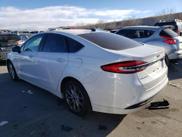 3FA6P0LU1HR344538 - 2017 FORD FUSION SE HYBRID WHITE photo 2