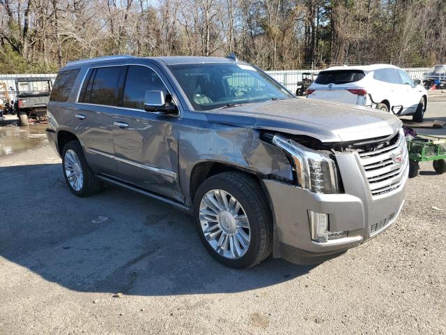 1GYS4DKJ2JR205899 - 2018 CADILLAC ESCALADE PLATINUM SILVER photo 4