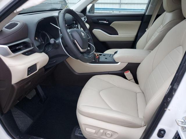 5TDGZRAH5NS556340 - 2022 TOYOTA HIGHLANDER XLE WHITE photo 7