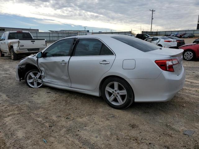 4T1BF1FK8EU318174 - 2014 TOYOTA CAMRY L SILVER photo 2