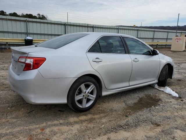 4T1BF1FK8EU318174 - 2014 TOYOTA CAMRY L SILVER photo 3