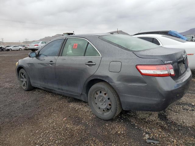 4T1BF3EK6BU210452 - 2011 TOYOTA CAMRY BASE GRAY photo 2