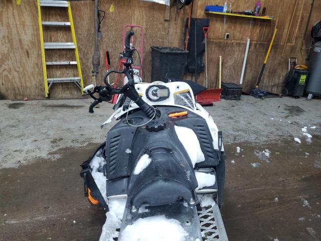 4UF09SNWX9T115823 - 2009 ARCTIC CAT CROSSFIRE 白色 照片 5