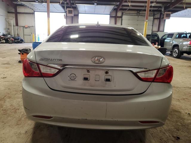 5NPEB4AC9BH213986 - 2011 HYUNDAI SONATA GLS SILVER photo 6