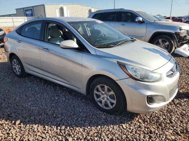 KMHCT4AE3DU542712 - 2013 HYUNDAI ACCENT GLS SILVER photo 4