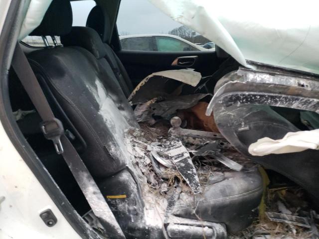 5N1DR2MN8KC582922 - 2019 NISSAN PATHFINDER S Weiß Foto 10