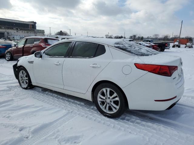 5XXGM4A71DG225053 - 2013 KIA OPTIMA LX WHITE photo 2