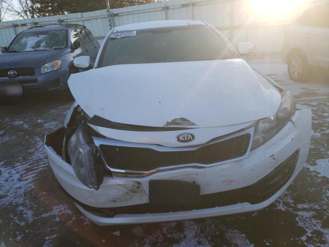 5XXGM4A71DG225053 - 2013 KIA OPTIMA LX WHITE photo 5