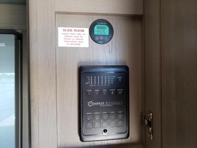 573TR382XP3345421 - 2023 GRAN REFLECTION თეთრი ფოტო 8