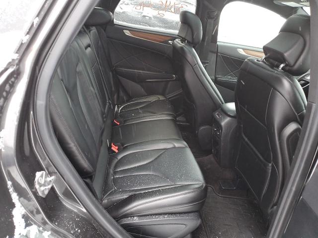 5LMCJ2D96HUL68162 - 2017 LINCOLN MKC SELECT Սև լուսանկար 10