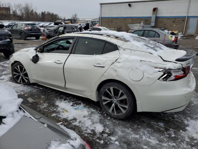 1N4AA6AP2GC411012 - 2016 NISSAN MAXIMA 3.5S WHITE photo 2