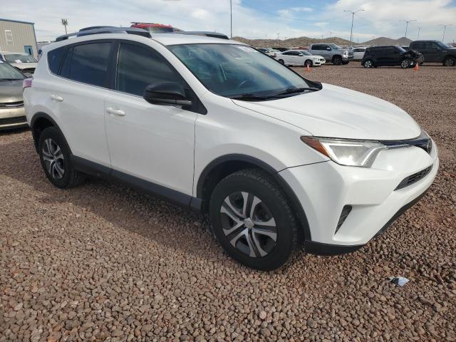 JTMZFREV7HD108599 - 2017 TOYOTA RAV4 LE WHITE photo 4