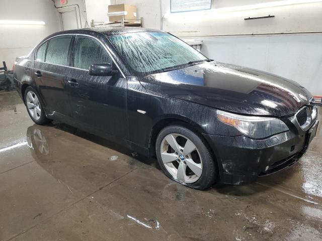 WBANF73587CY16741 - 2007 BMW 530 XI BLACK photo 4