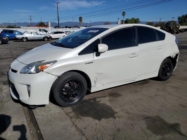 JTDKN3DU0F1874182 - 2015 TOYOTA PRIUS WHITE photo 1