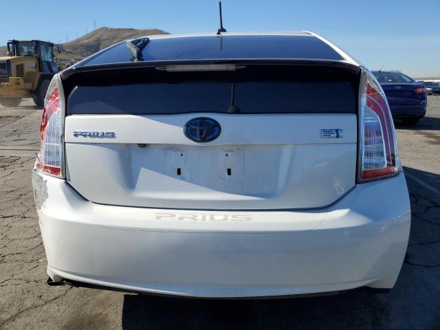 JTDKN3DU0F1874182 - 2015 TOYOTA PRIUS WHITE photo 6