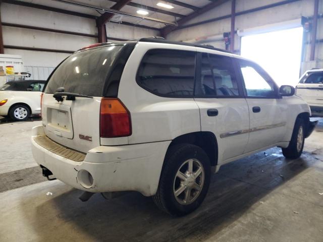 1GKDT13S282238660 - 2008 GMC ENVOY WHITE photo 3