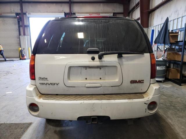 1GKDT13S282238660 - 2008 GMC ENVOY WHITE photo 6