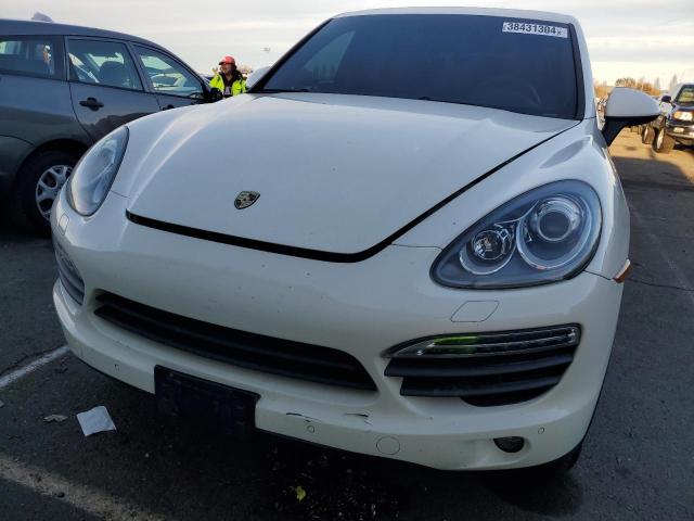 WP1AE2A22BLA93671 - 2011 PORSCHE CAYENNE S HYBRID WHITE photo 5