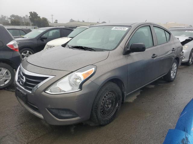 3N1CN7AP9FL820546 - 2015 NISSAN VERSA S GRAY photo 1