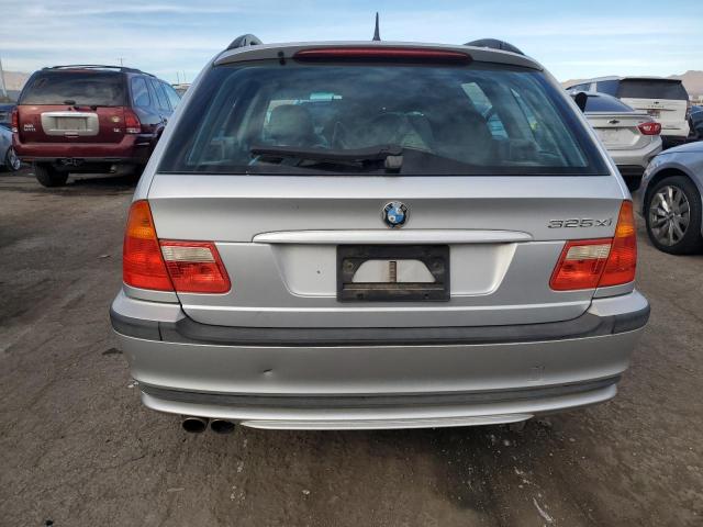 WBAEP33422PF00401 - 2002 BMW 325 XIT SILVER photo 6