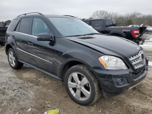 4JGBB5GB1BA691474 - 2011 MERCEDES-BENZ ML 350 BLACK photo 4