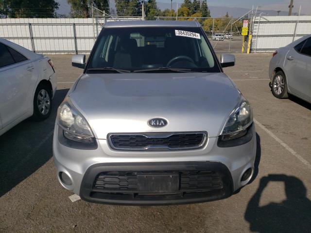 KNDJT2A57C7355549 - 2012 KIA SOUL SILVER photo 5