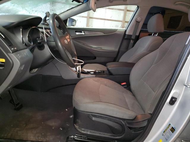 5NPEB4AC3DH725701 - 2013 HYUNDAI SONATA GLS SILVER photo 7