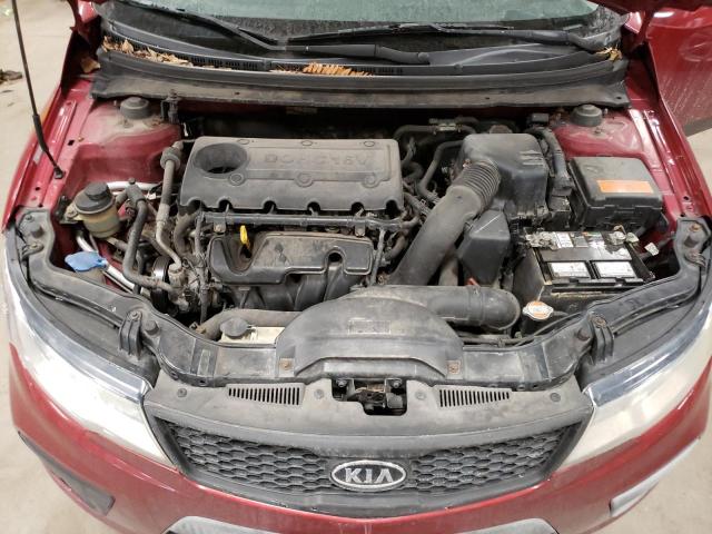 KNAFU6A28A5308133 - 2010 KIA FORTE EX RED photo 11