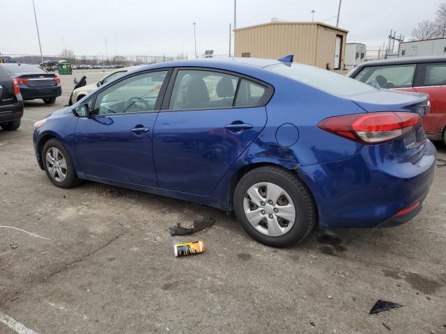 3KPFK4A77JE169965 - 2018 KIA FORTE LX BLUE photo 2