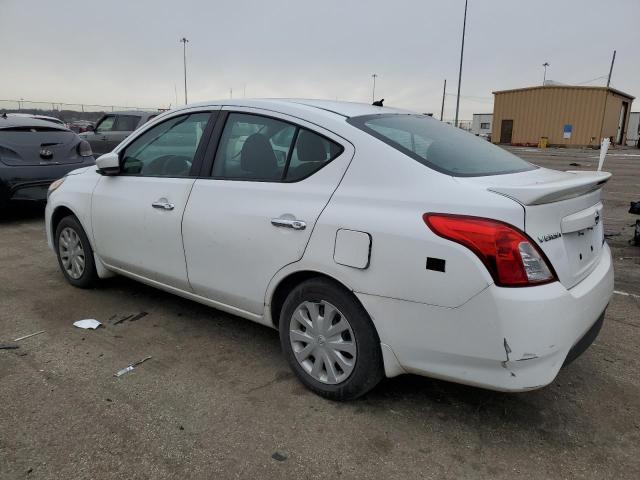 3N1CN7APXGL881096 - 2016 NISSAN VERSA S WHITE photo 2