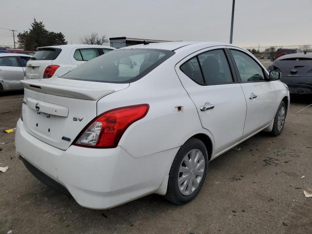 3N1CN7APXGL881096 - 2016 NISSAN VERSA S WHITE photo 3