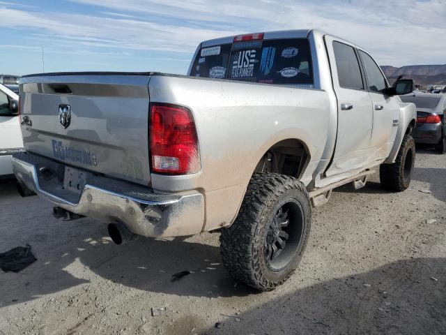 3C6RR6LT3HG582339 - 2017 RAM 1500 SLT SILVER photo 3