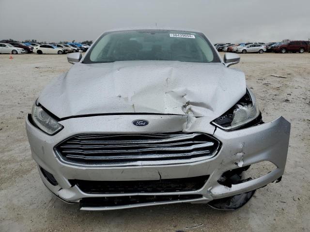 3FA6P0H74GR139135 - 2016 FORD FUSION SE SILVER photo 5